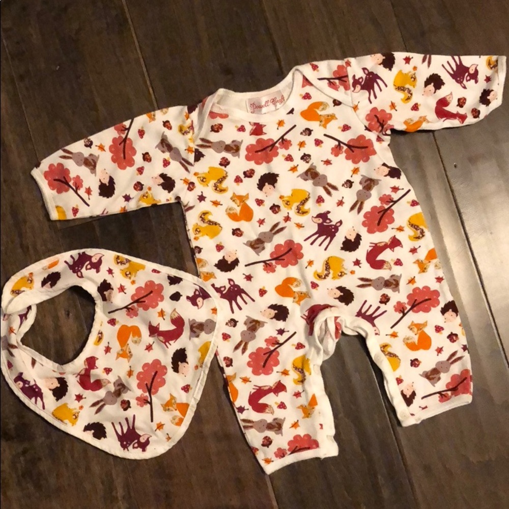 Fox Woodland onesie & bib 🦊